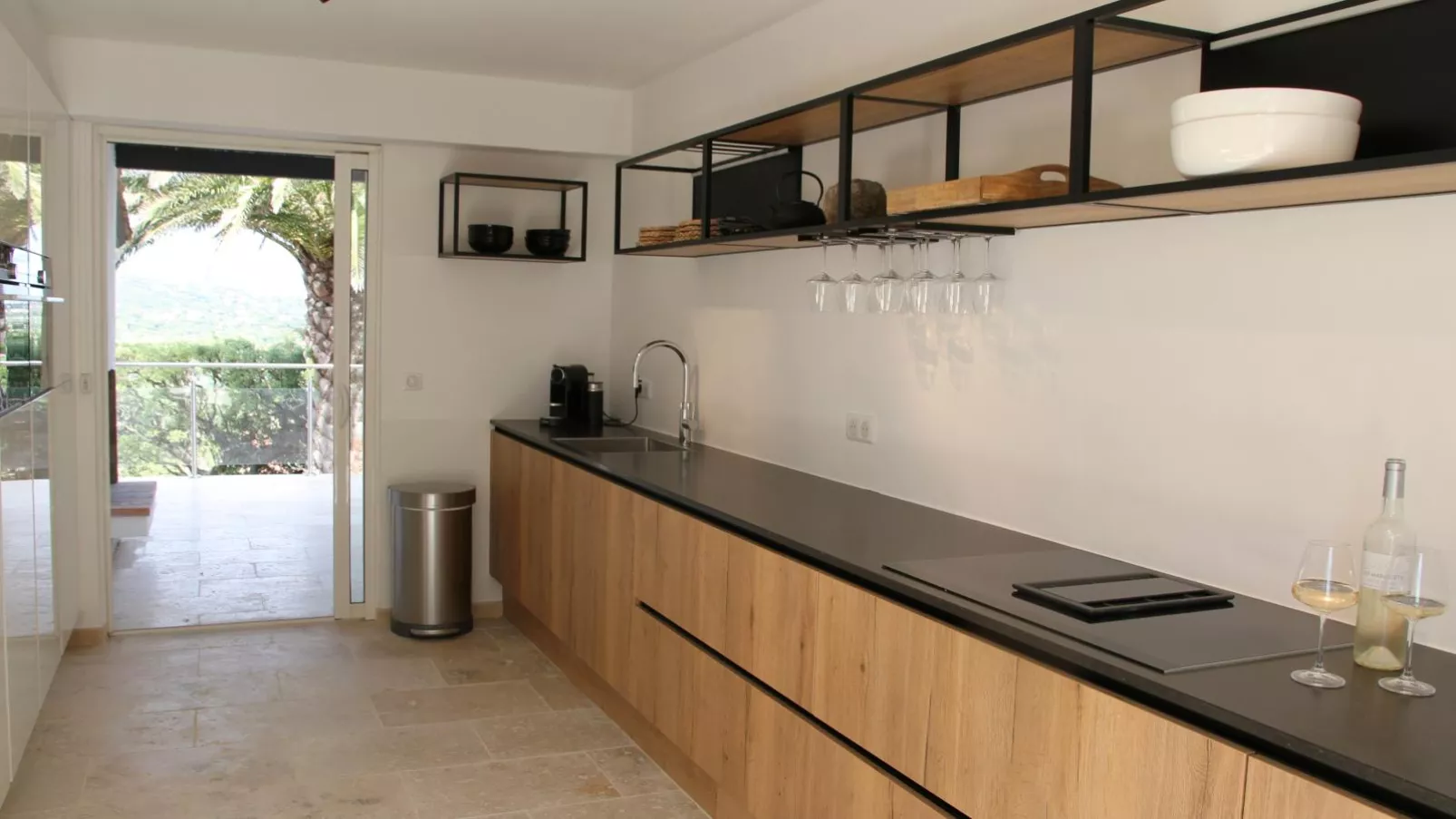 Villa les Oiseaux-Keuken