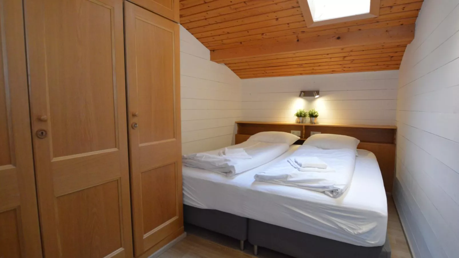 Family Apartment-Slaapkamer