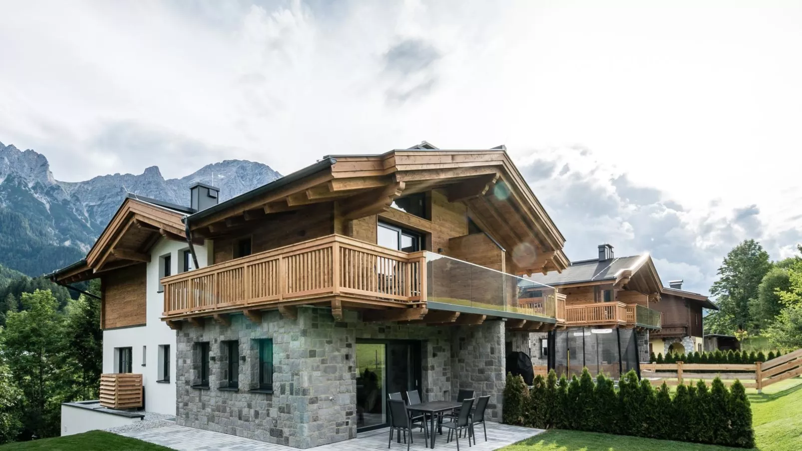 Chalet Anna XL Leogang-Buitenkant zomer