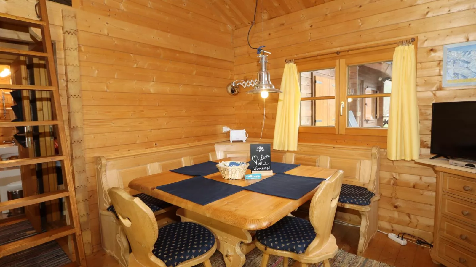 Kogelnig-Hütte Süd-Eetkamer