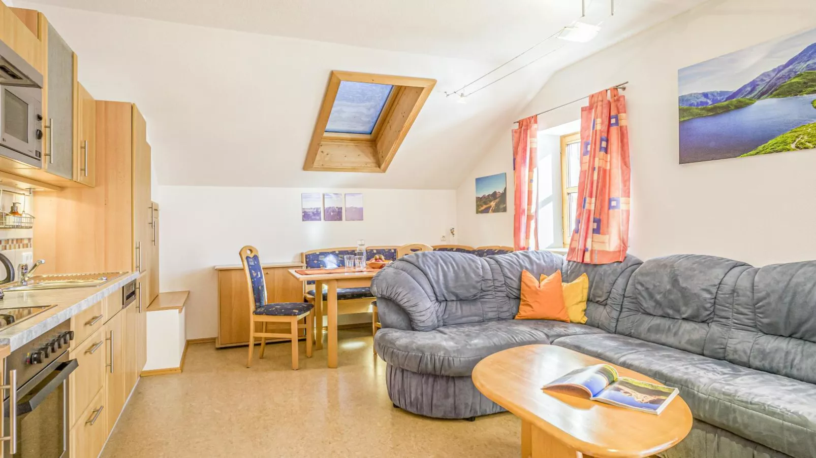 Troadstadl Brixentalblick-Woonkamer