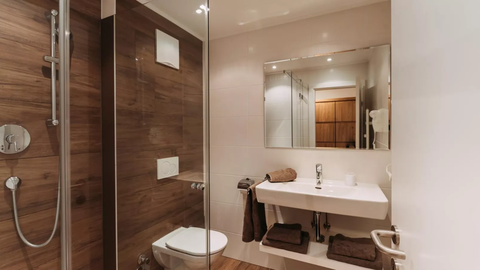 Haus Austria TOP 3-Badkamer