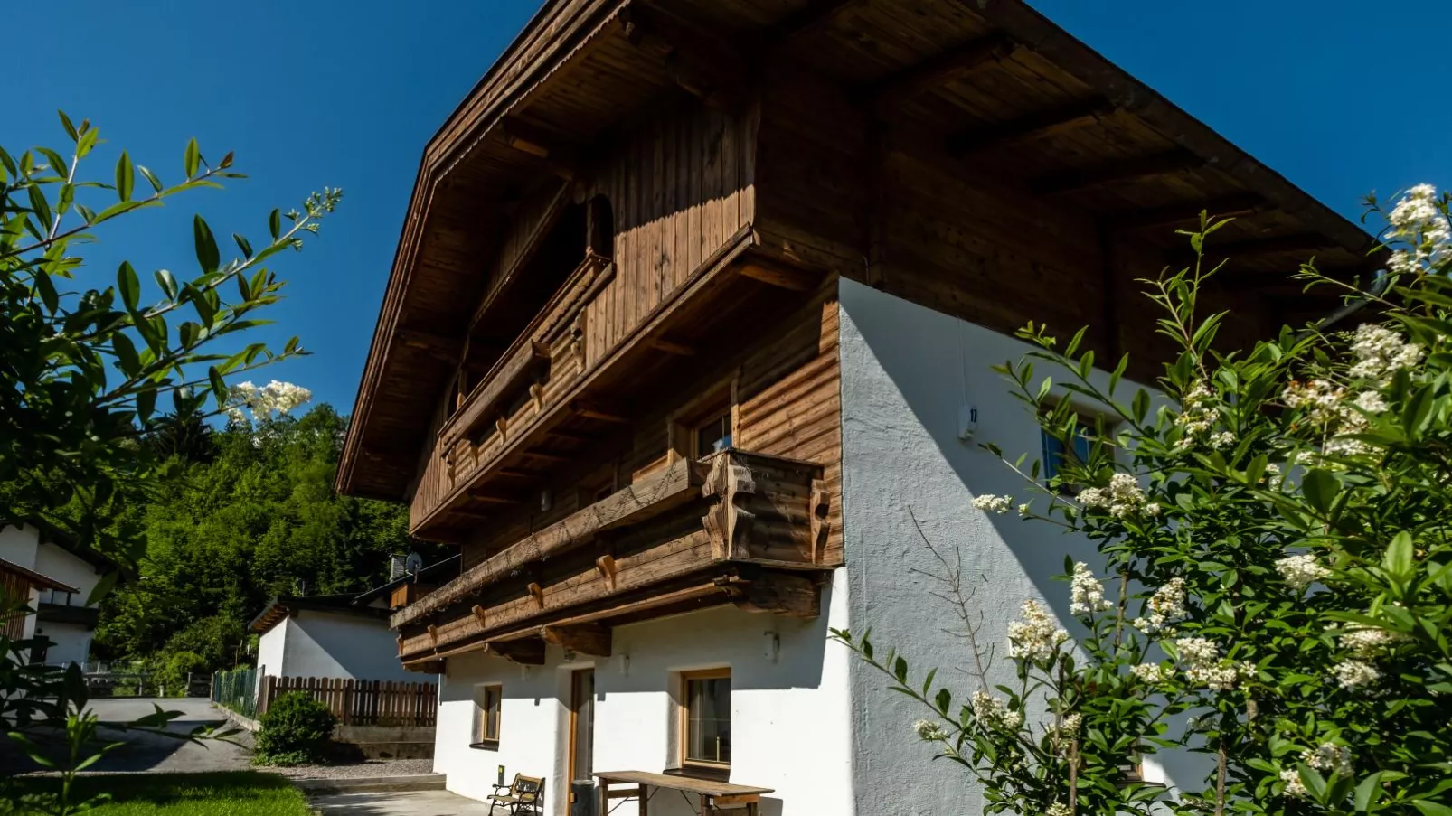 Alte Mühle-Buitenkant zomer