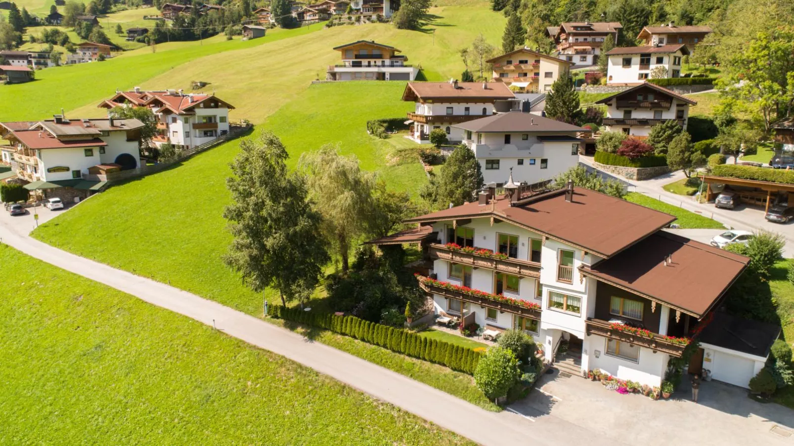 Ferienhaus Oblasser II-Buitenkant zomer