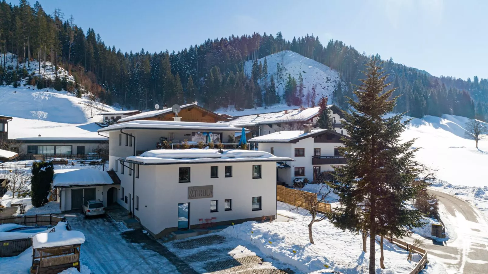 Tirola Bude Sepp Top 4-Exterieur winter