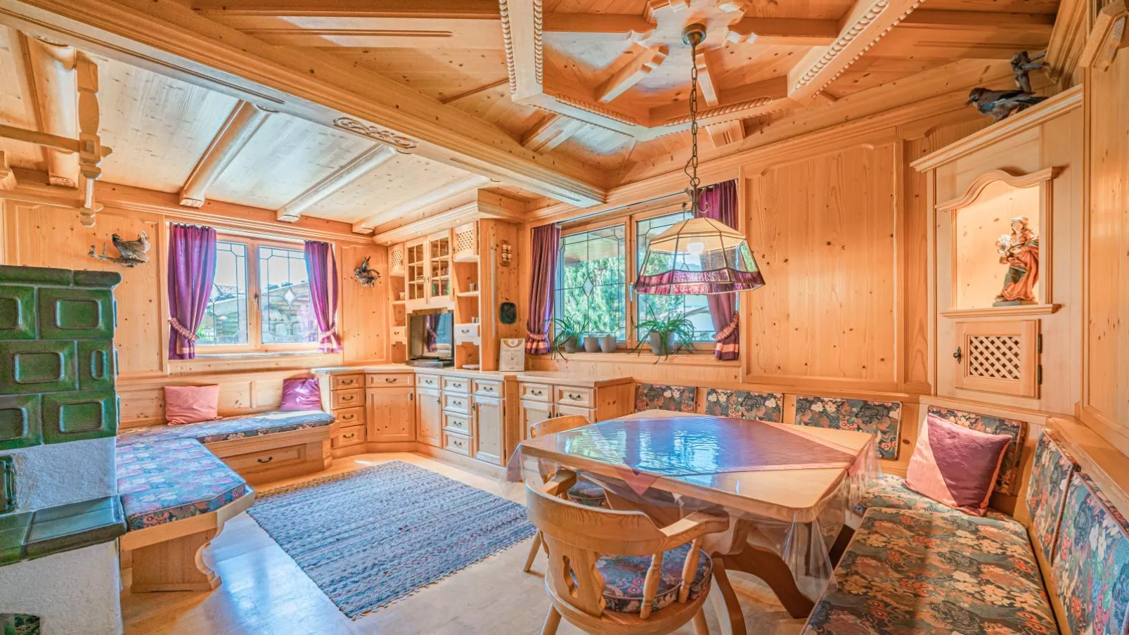 Chalet Josef-Woonkamer