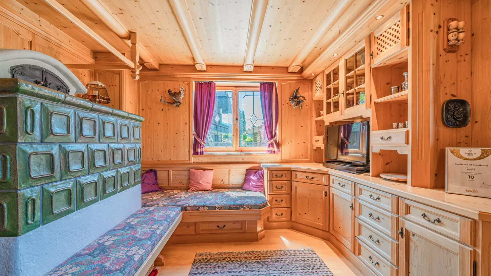 Chalet Josef-Woonkamer