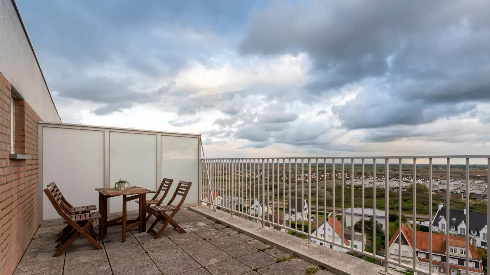 10 hoog aan zee-Terrasbalkon