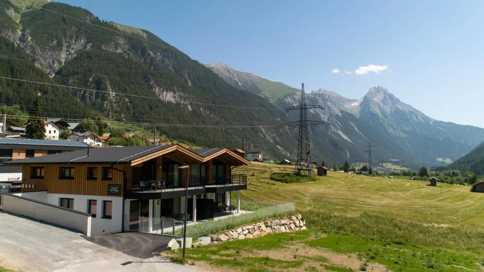 Chalet Pettneu am Arlberg  - Top 1-Buitenkant zomer