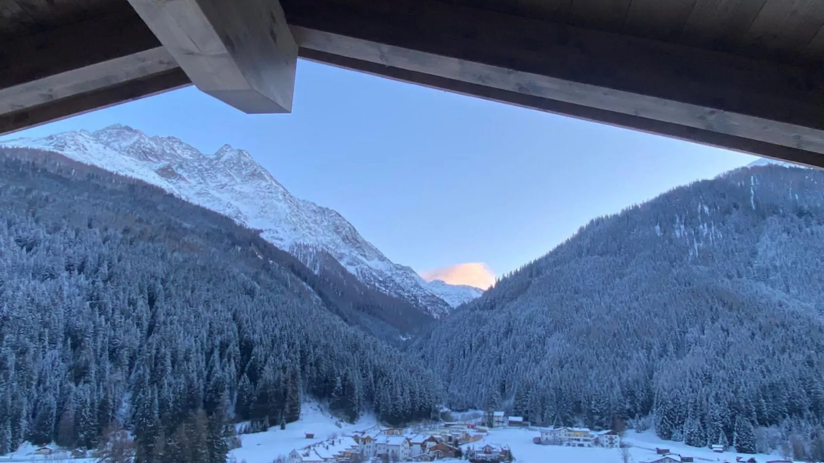 Chalet Pettneu am Arlberg  - Top 4-Uitzicht winter