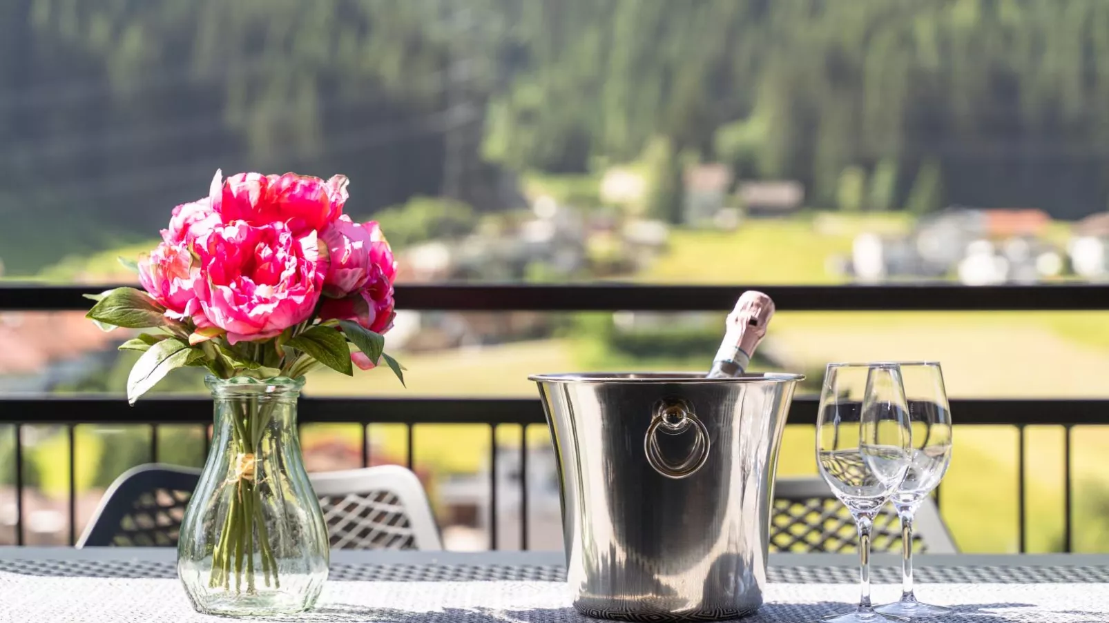 Chalet Pettneu am Arlberg  - Top 4-Terrasbalkon