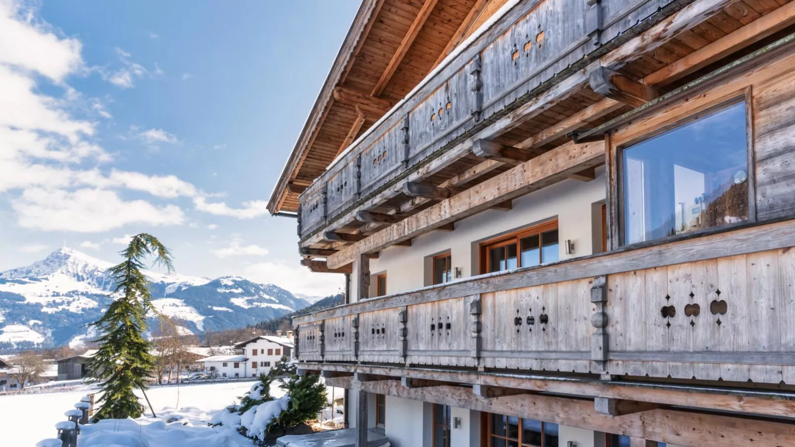 Chalet-Apartment Alpenrose am Lift-Exterieur winter