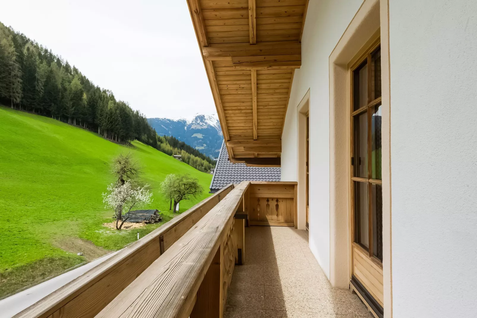 Klammerhof - Gerlossteinblick-Uitzicht zomer