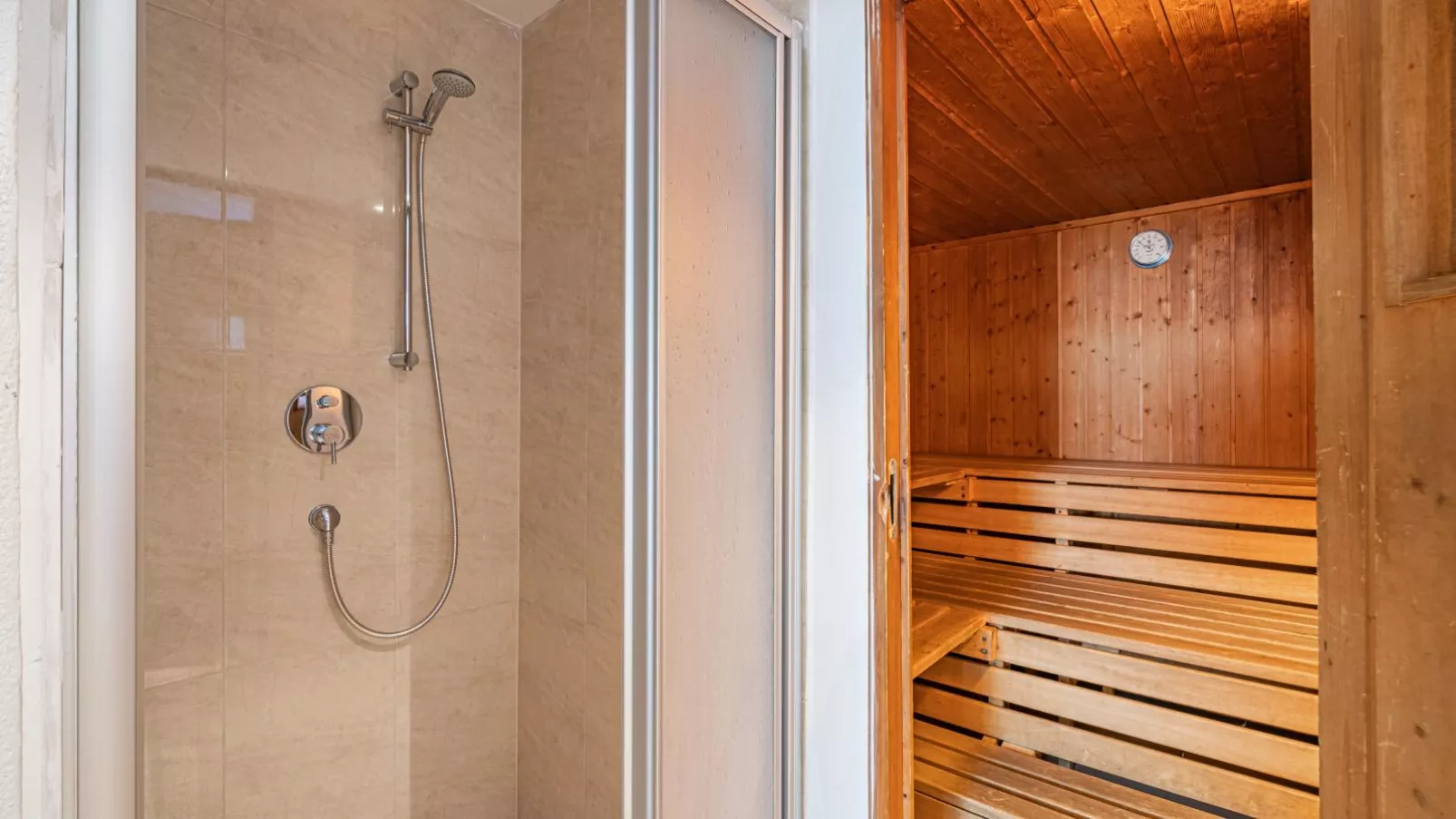 Chalet Kirchberg L-Sauna