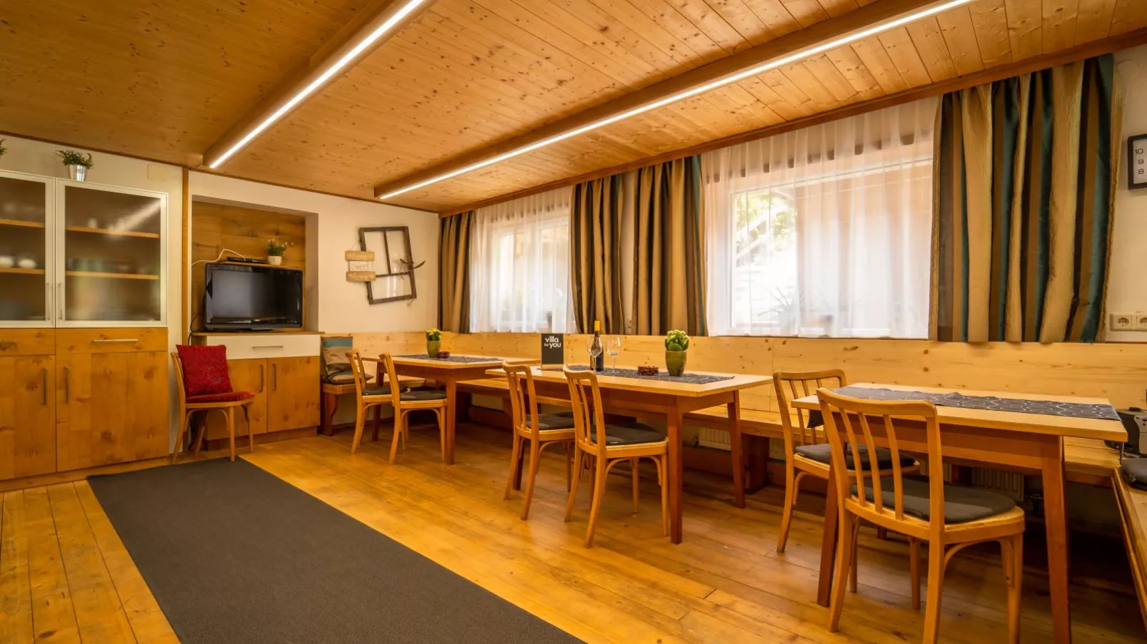 Gästehaus Walch II-Eetkamer
