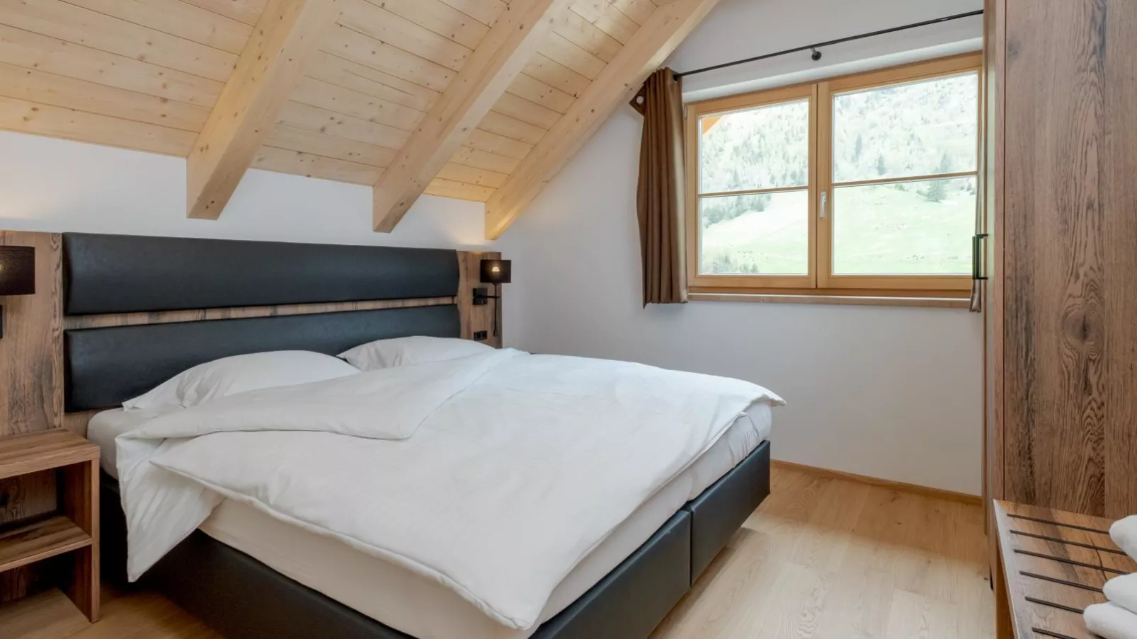 Haus am Wald-Slaapkamer