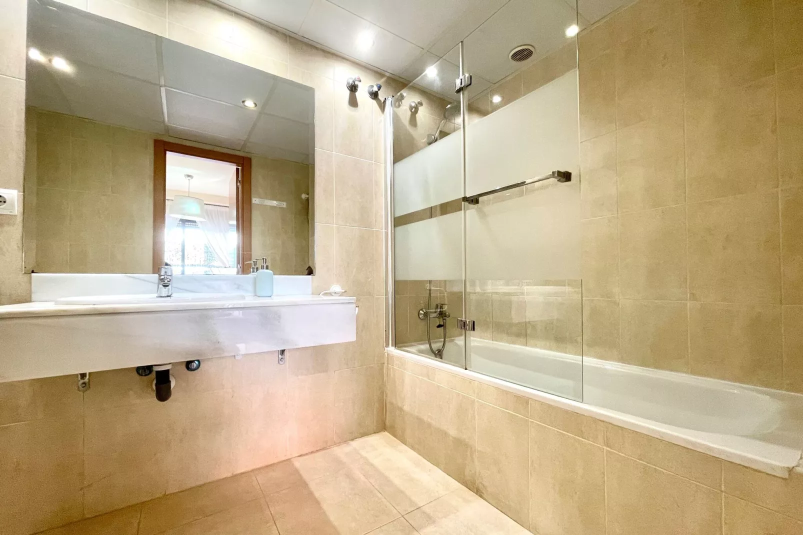 Costa Rey I 3 hab-Badkamer