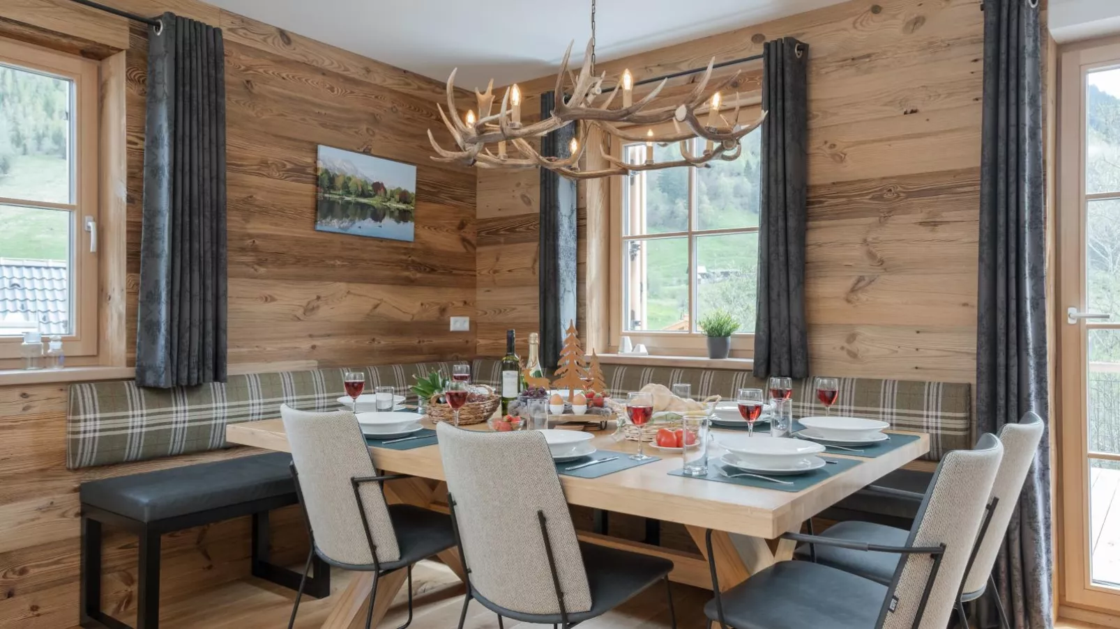 Chalet Karibu-Eetkamer