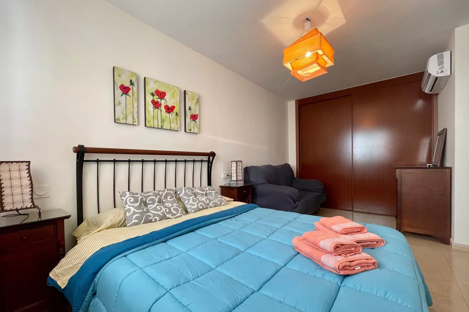 Ático con jacuzzi-Slaapkamer