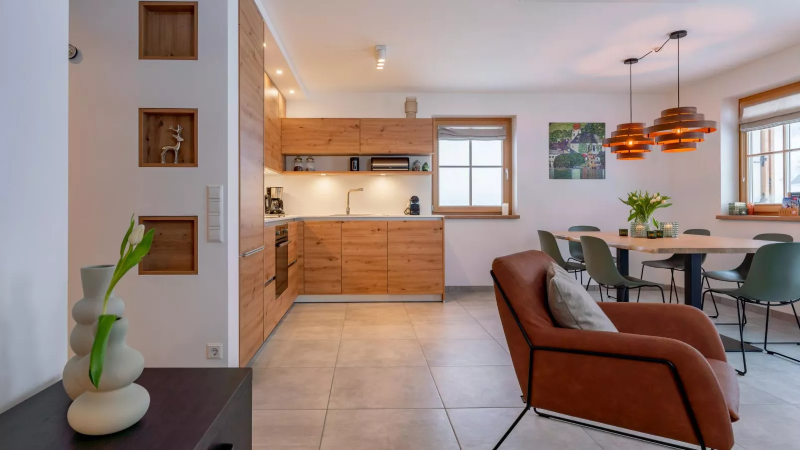 Haus Enzian-Eetkamer