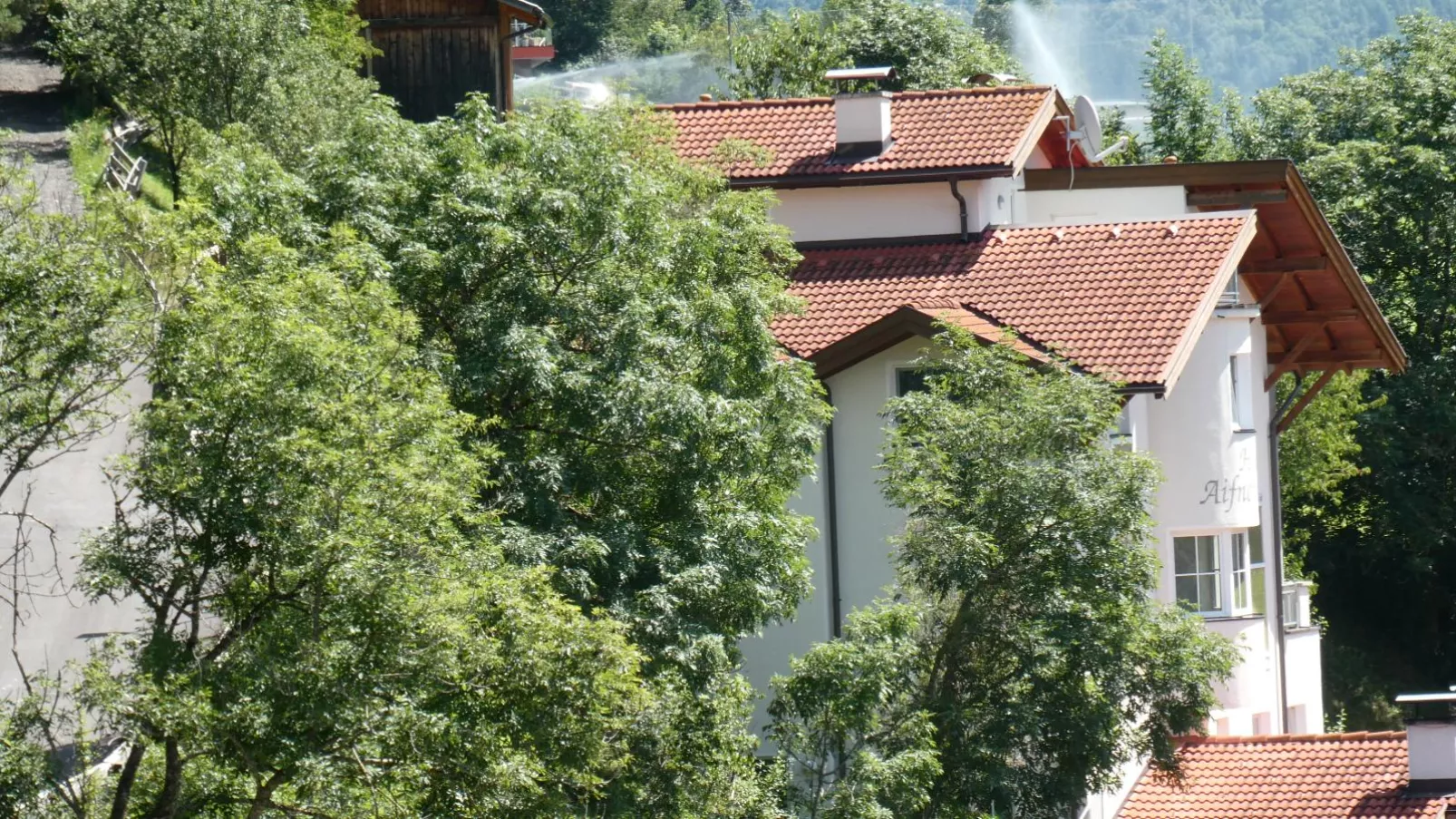 Haus Aifnerspitze-Buitenkant zomer