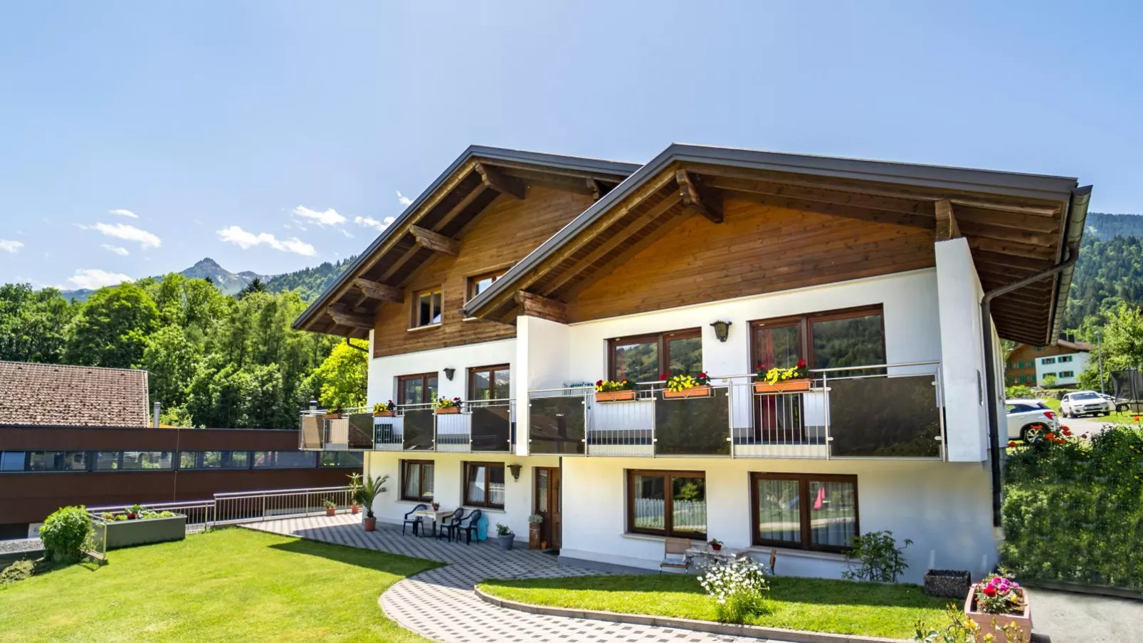 Apartment Marina-Buitenkant zomer