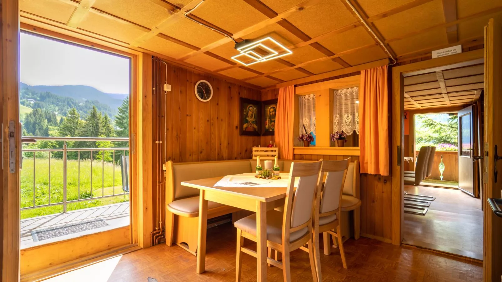Vonderleu-Eetkamer