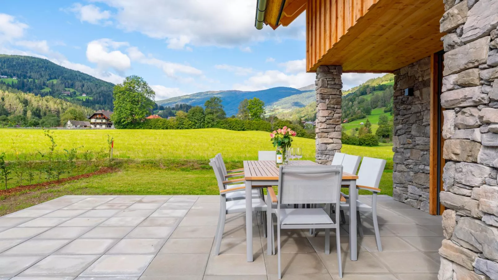 Mountain Chalet An der Mur-Terrasbalkon