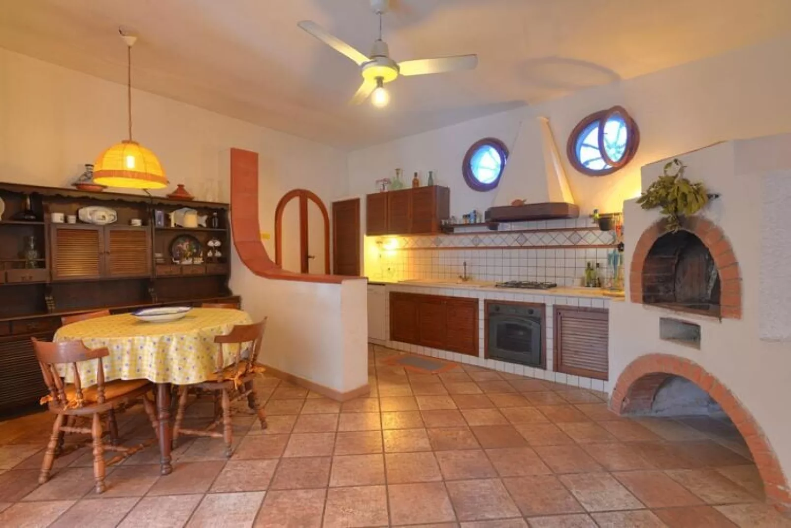 Holiday home Fanusa-Casa Fanusa mit Privatpool-Keuken