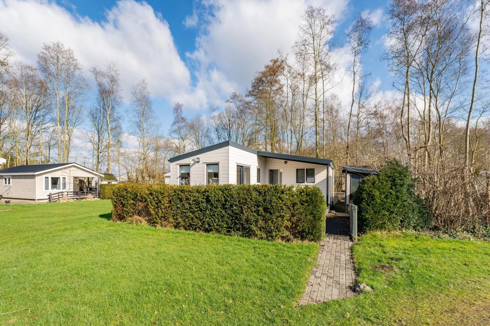 Chalet Alkenhaer nr 40-Tuinen zomer