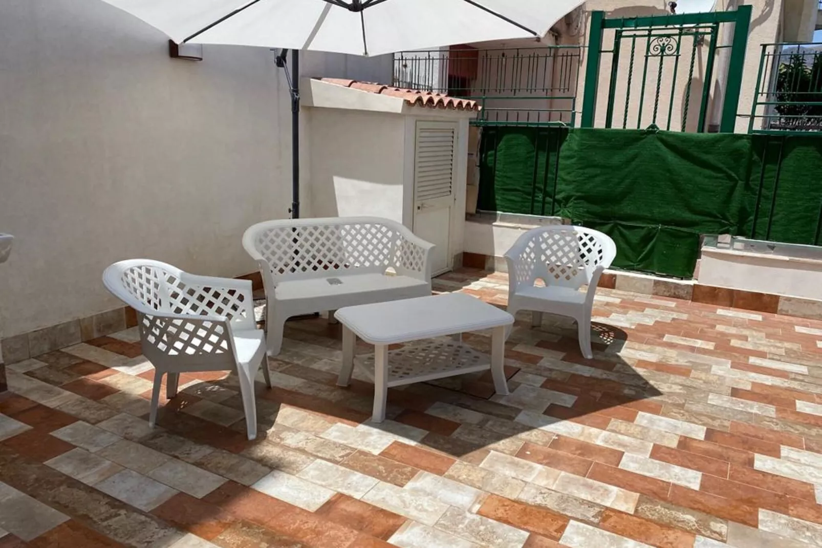 Appartamento Solanto Mare-Terrasbalkon