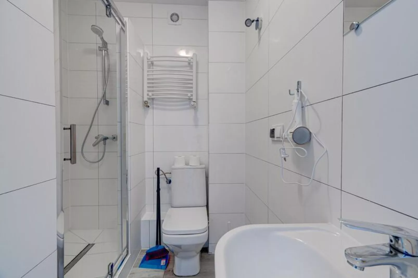 Komfortowe apartamenty dla 4 osób z basenami i jacuzzi-Badkamer