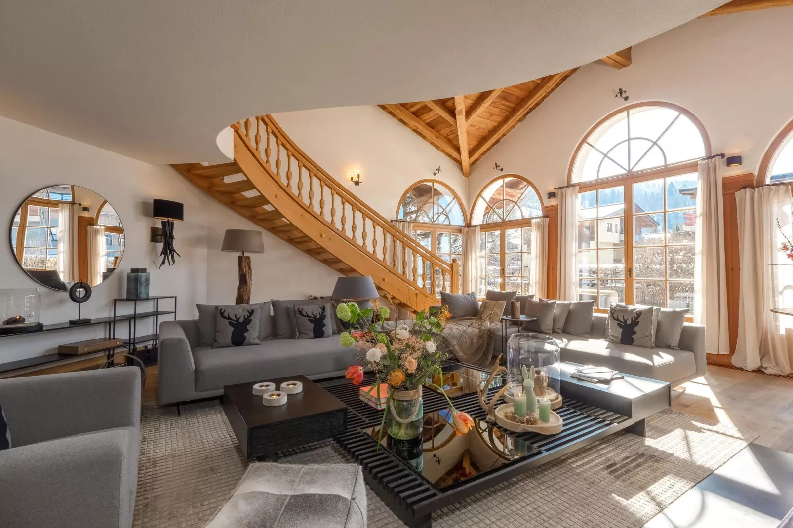 Luxury-Chalet in St Johann in Tirol-Woonkamer