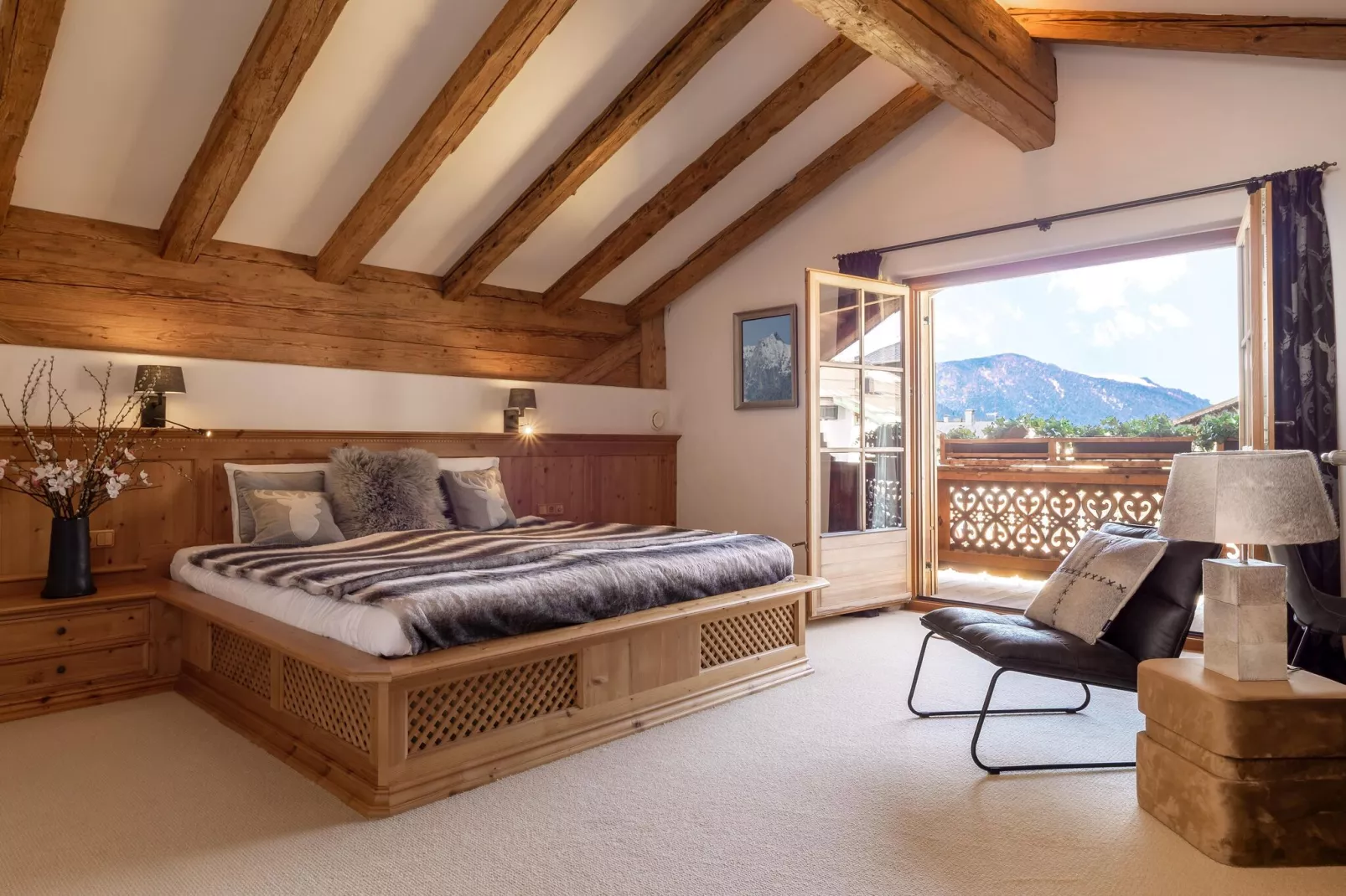 Luxury-Chalet in St Johann in Tirol-Slaapkamer