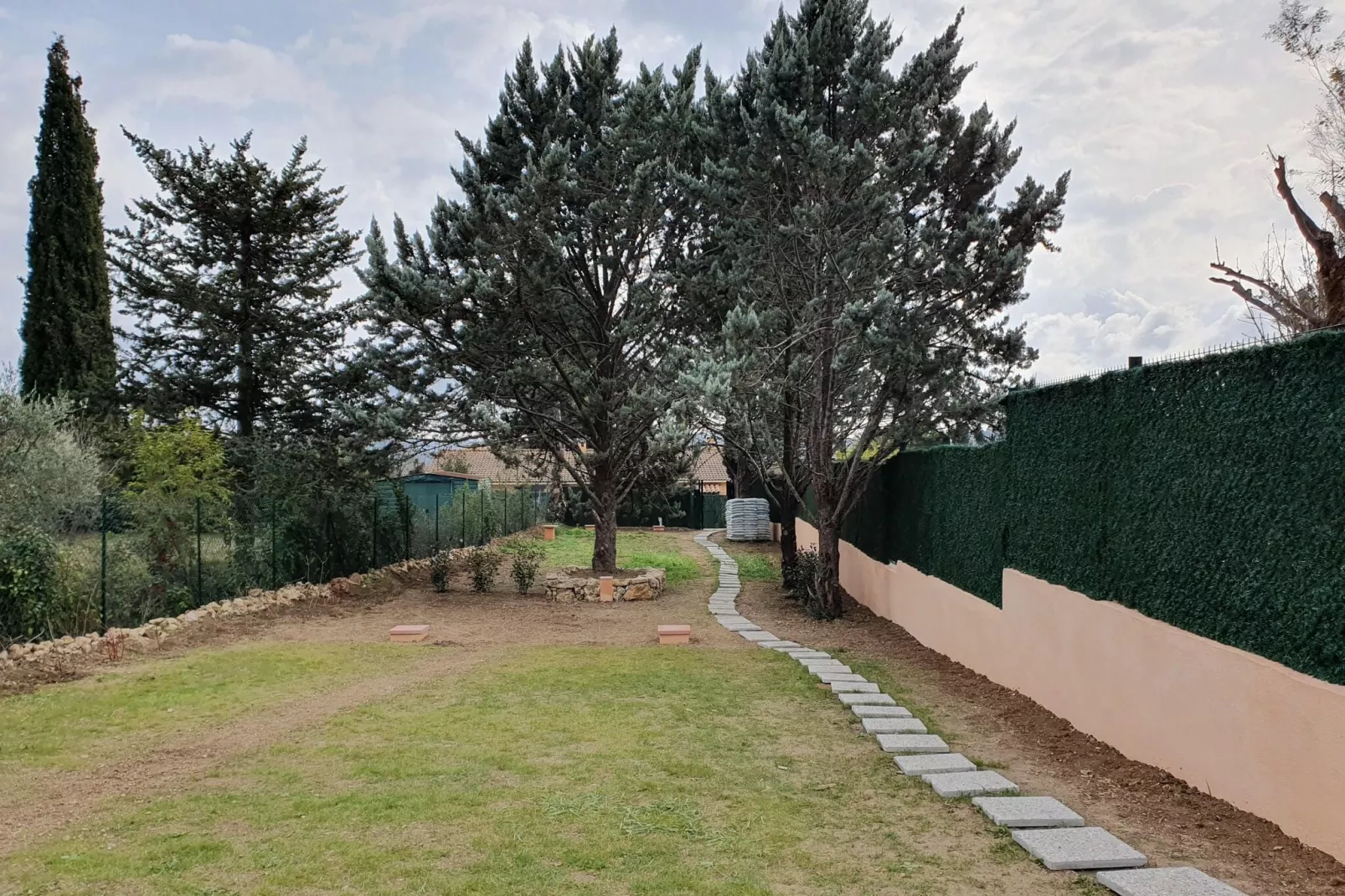 VILLA JEN'UKA-Tuinen zomer