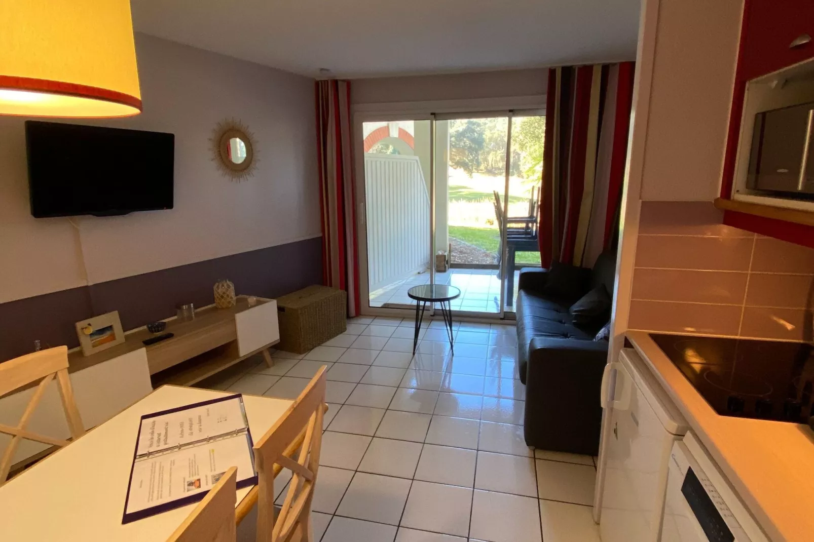 Appartement entre Golf et Océan-Woonkamer