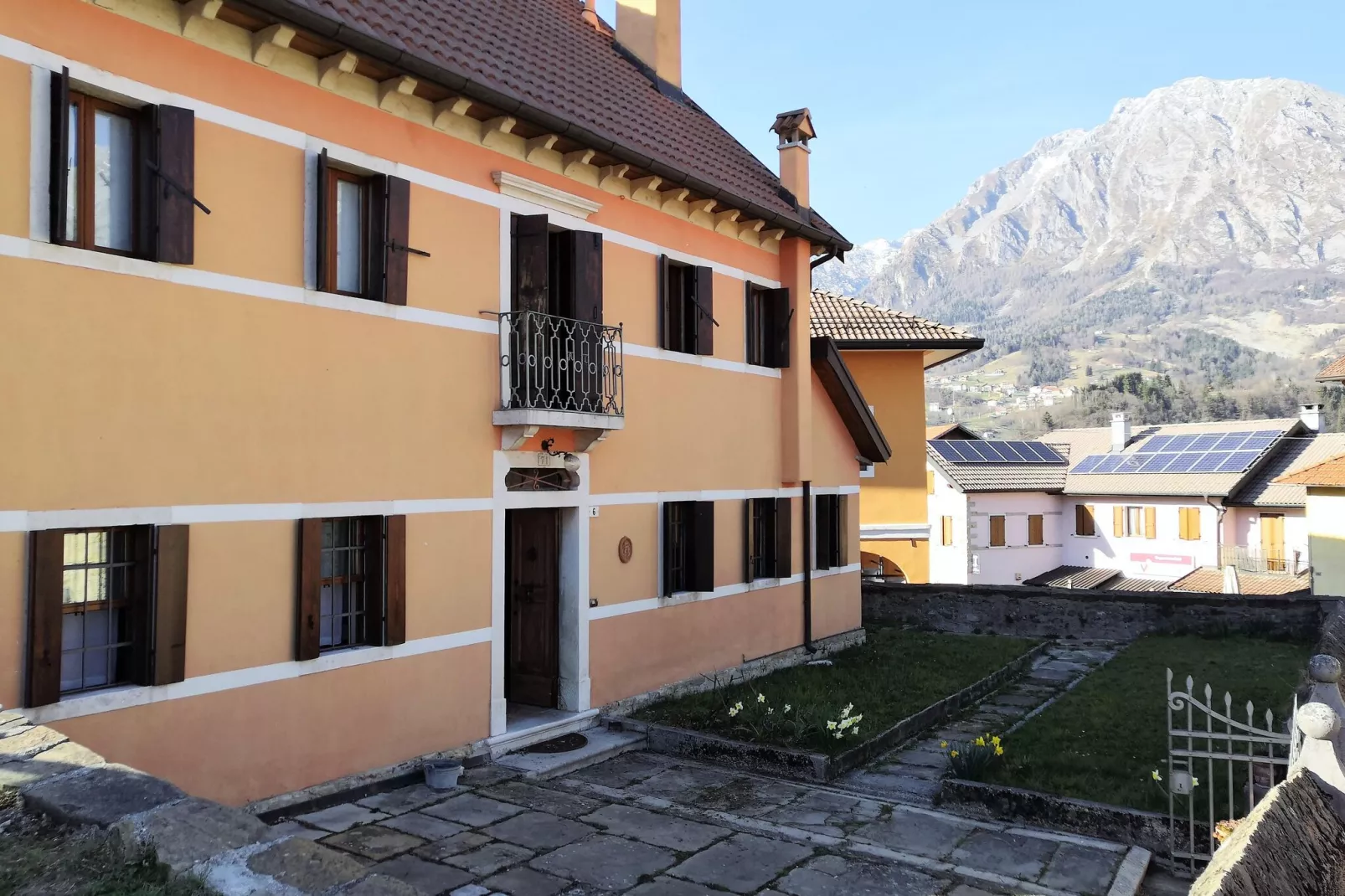 CASA TRAME DEGLI ANGELI-Buitenkant zomer