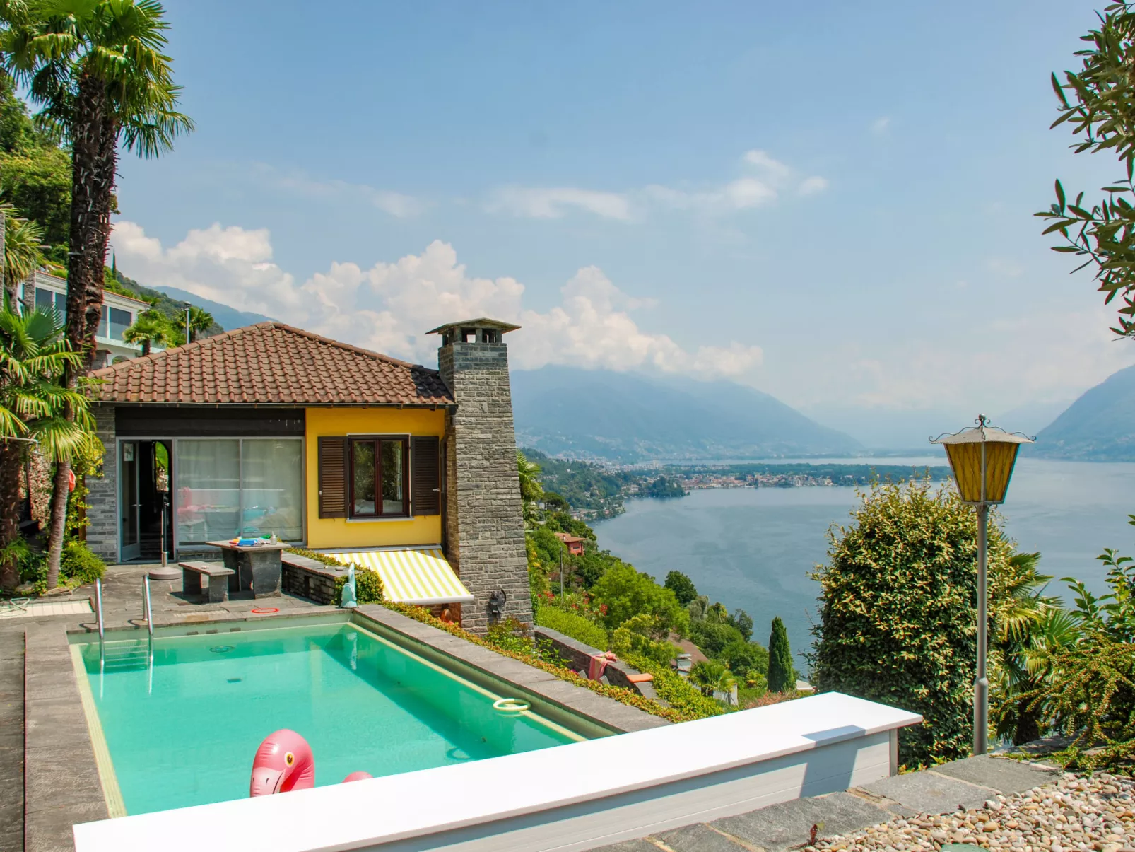 Panorama Lakeview Lago Maggiore-Buiten
