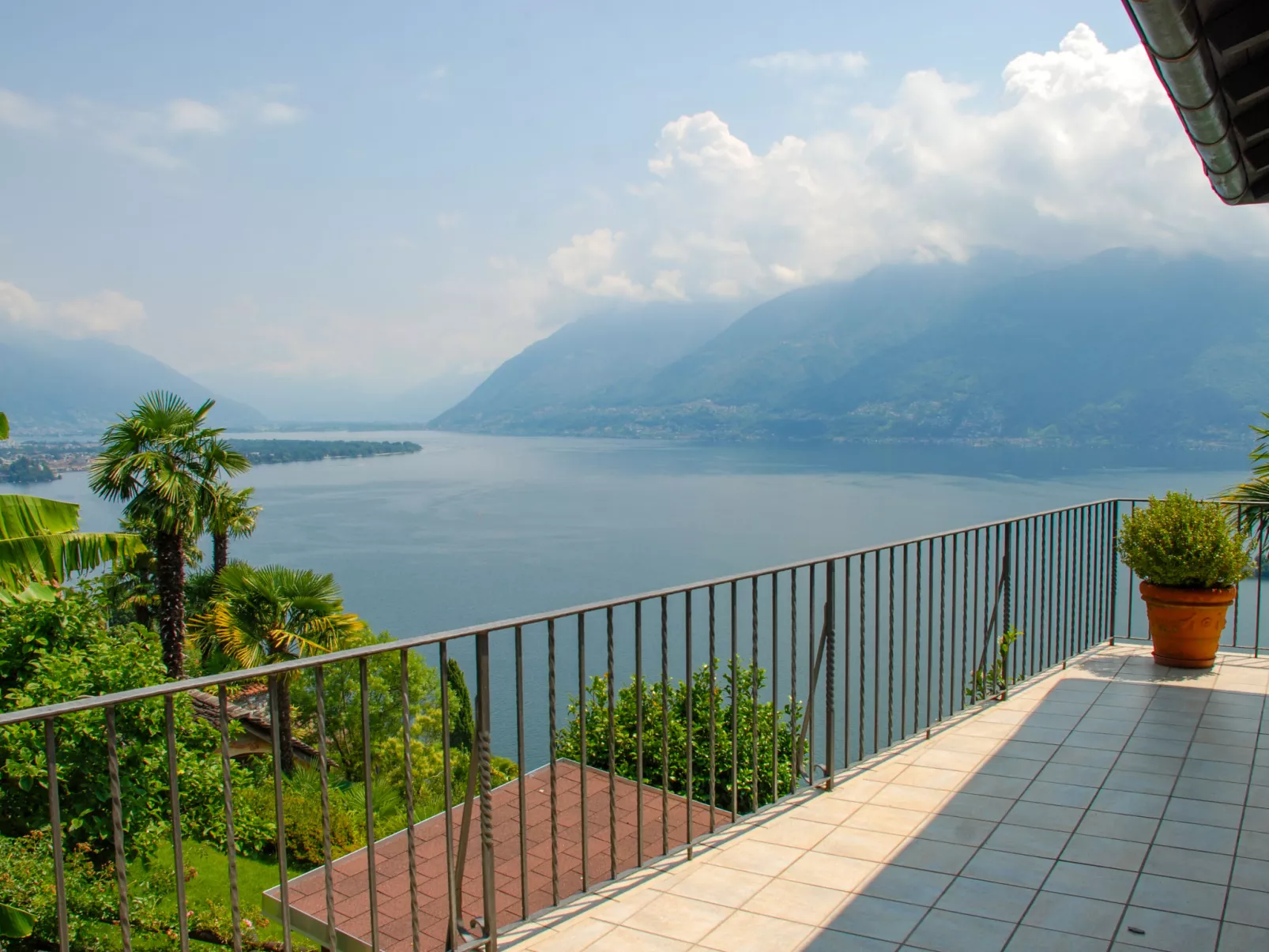 Panorama Lakeview Lago Maggiore-Buiten