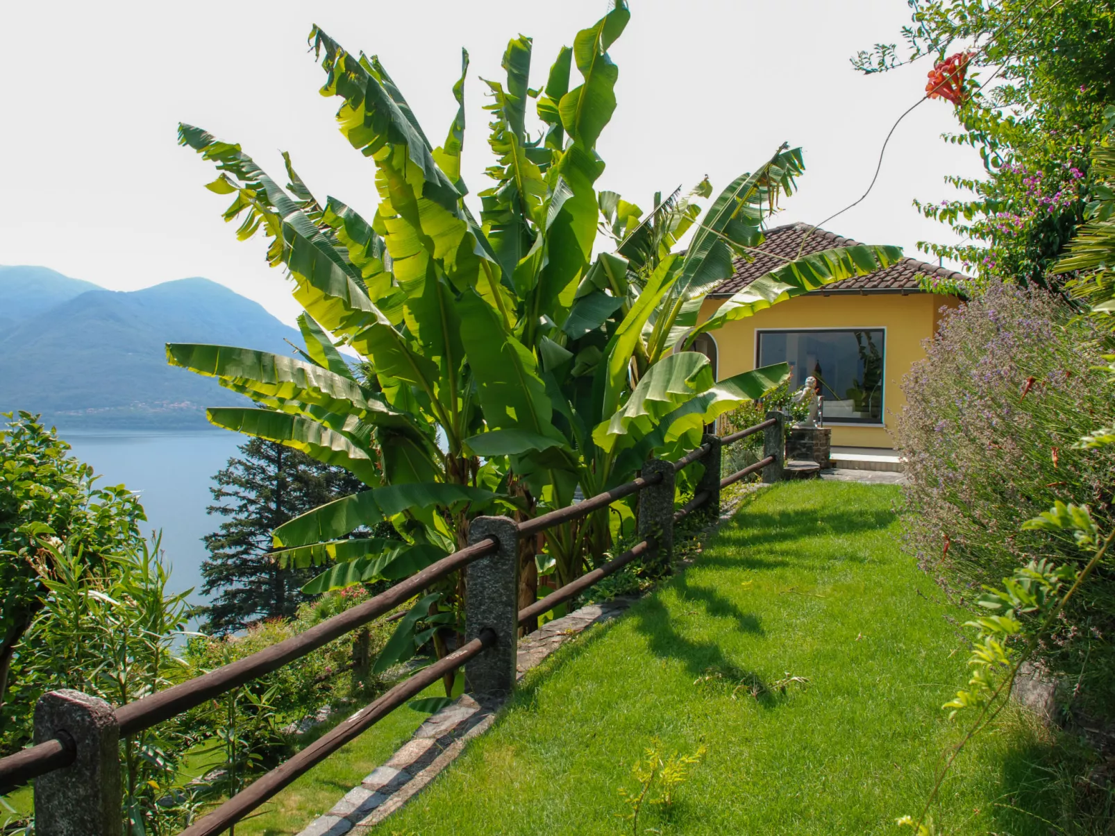 Panorama Lakeview Lago Maggiore-Buiten