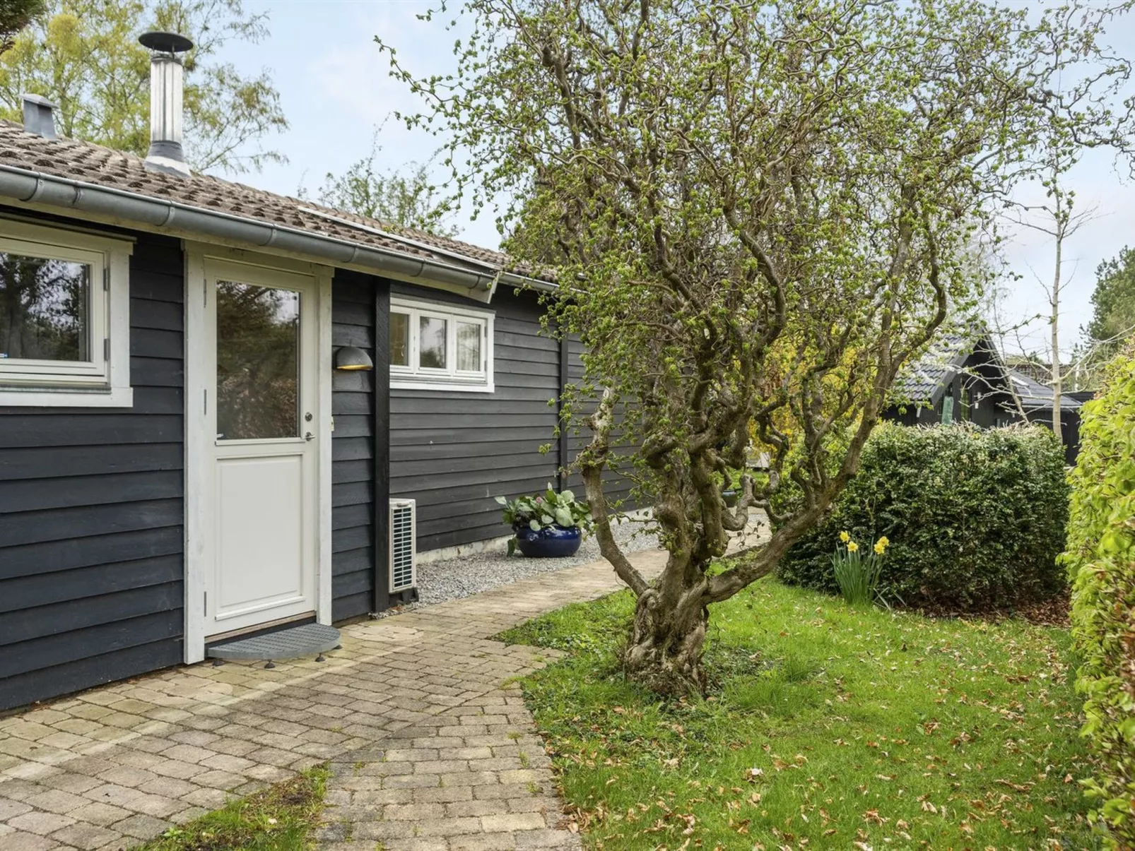 "Kate" - 1km from the sea-Binnen