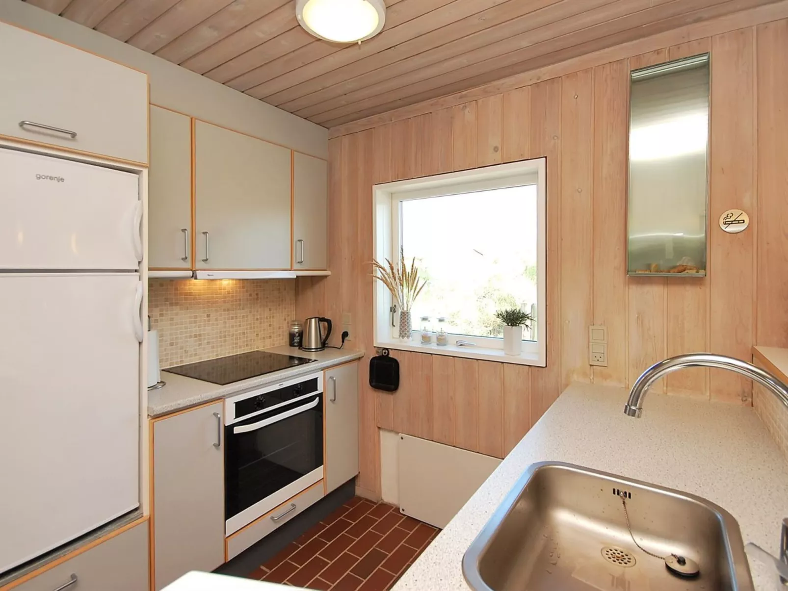 "Viena" - 400m from the sea-Binnen