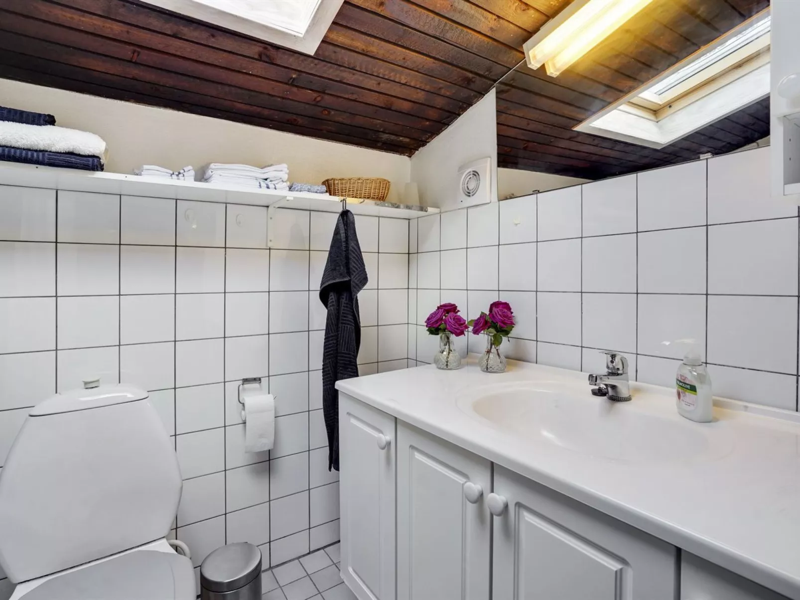 "Saxi" - 2.6km from the sea-Binnen