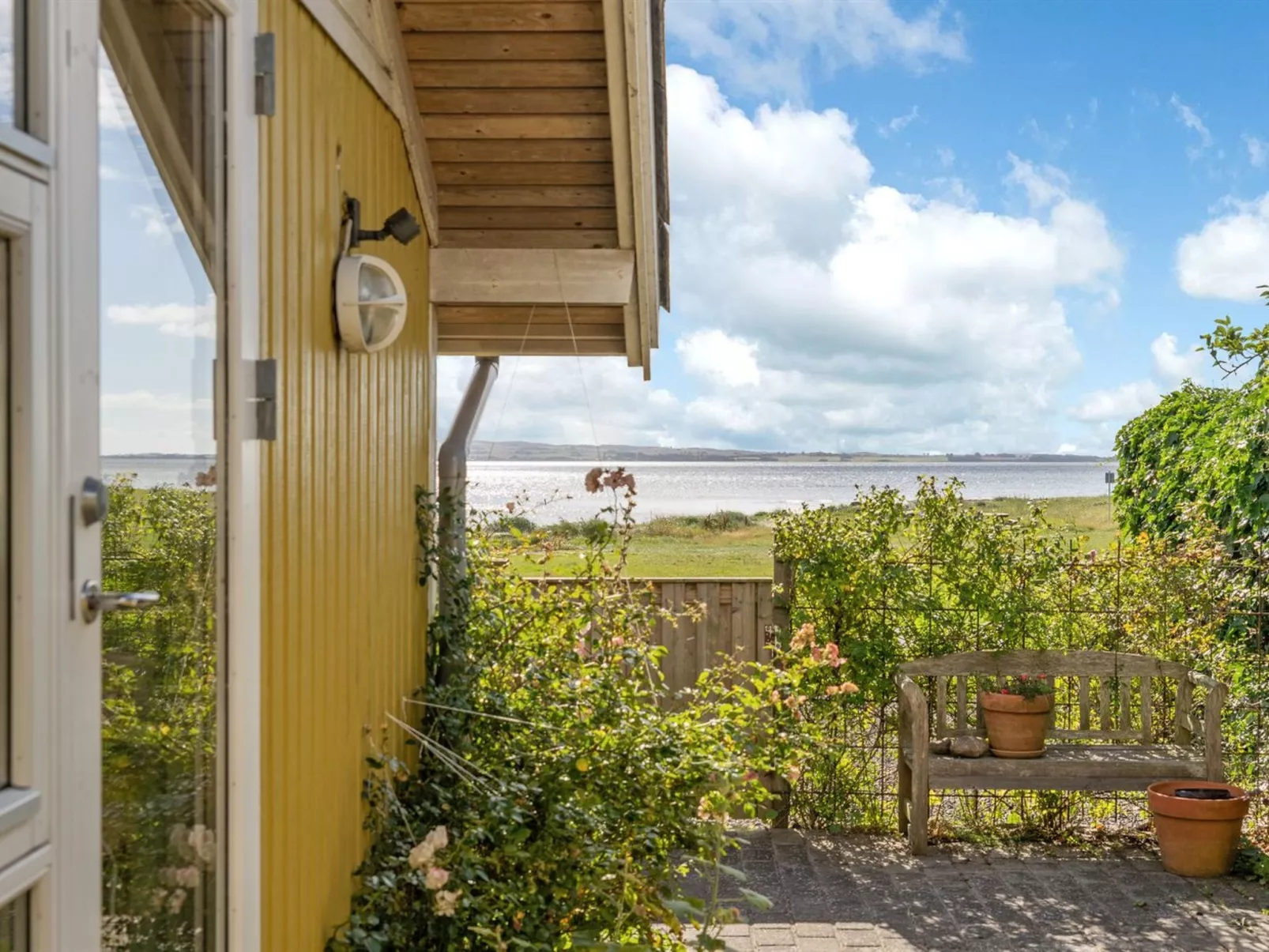"Kullervo" - 20m from the sea-Buiten