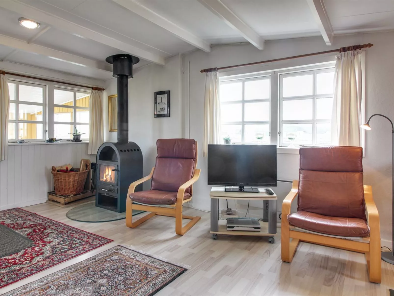 "Luiza" - 300m from the sea-Binnen