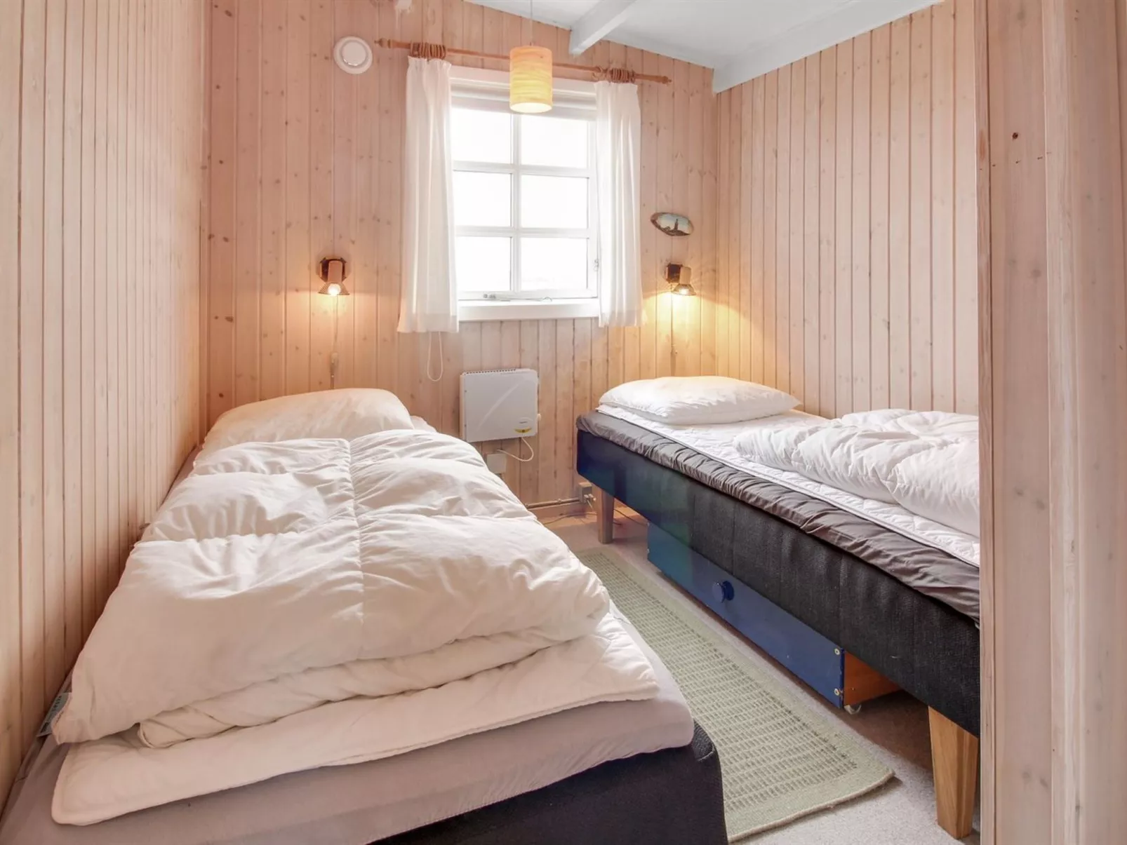 "Luiza" - 300m from the sea-Binnen