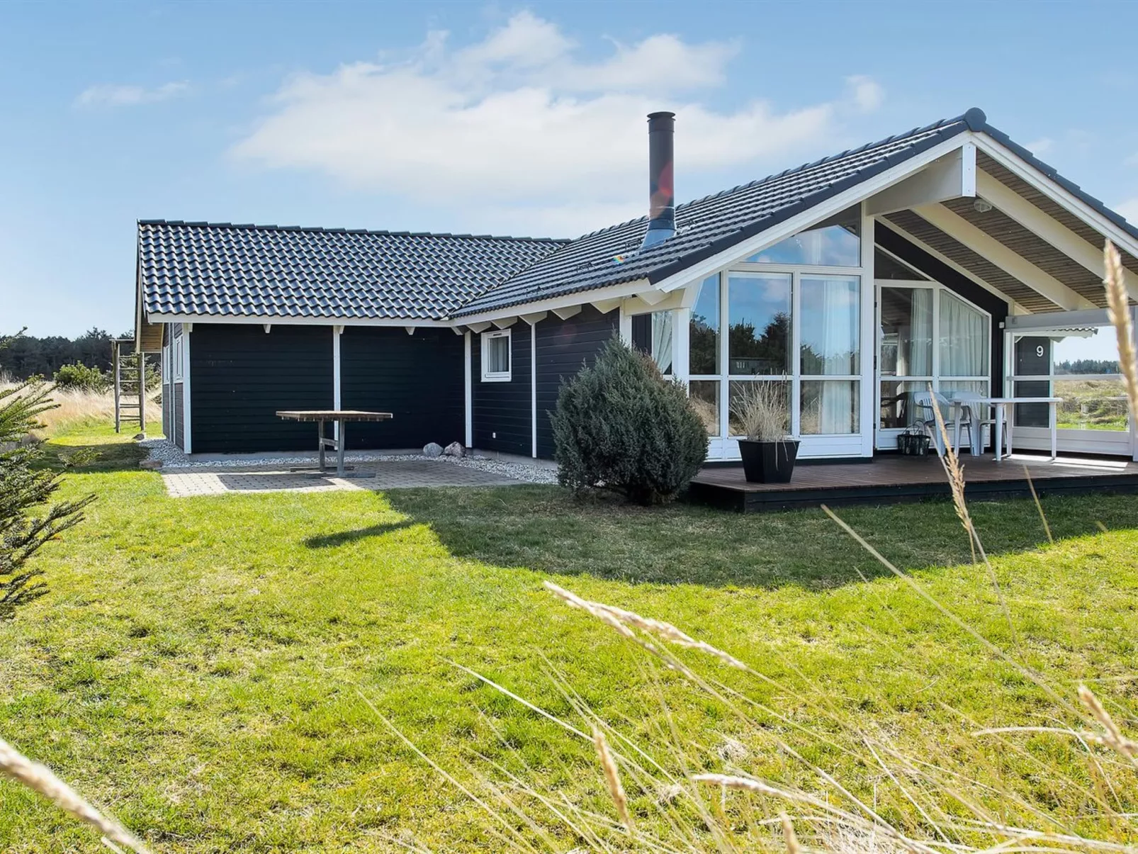 "Leya" - 1.2km from the sea-Buiten