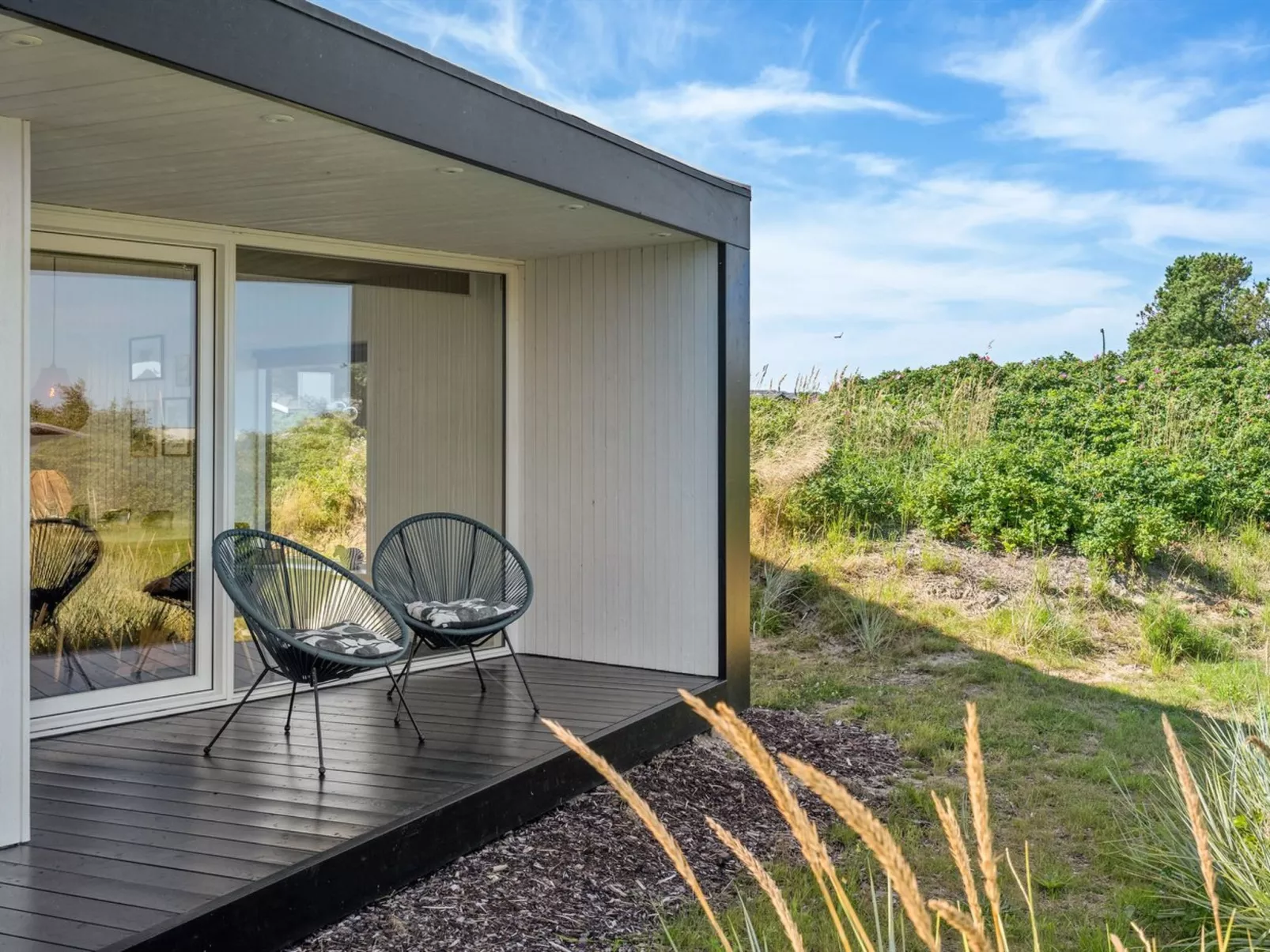 "Vilda" - 416m from the sea-Buiten