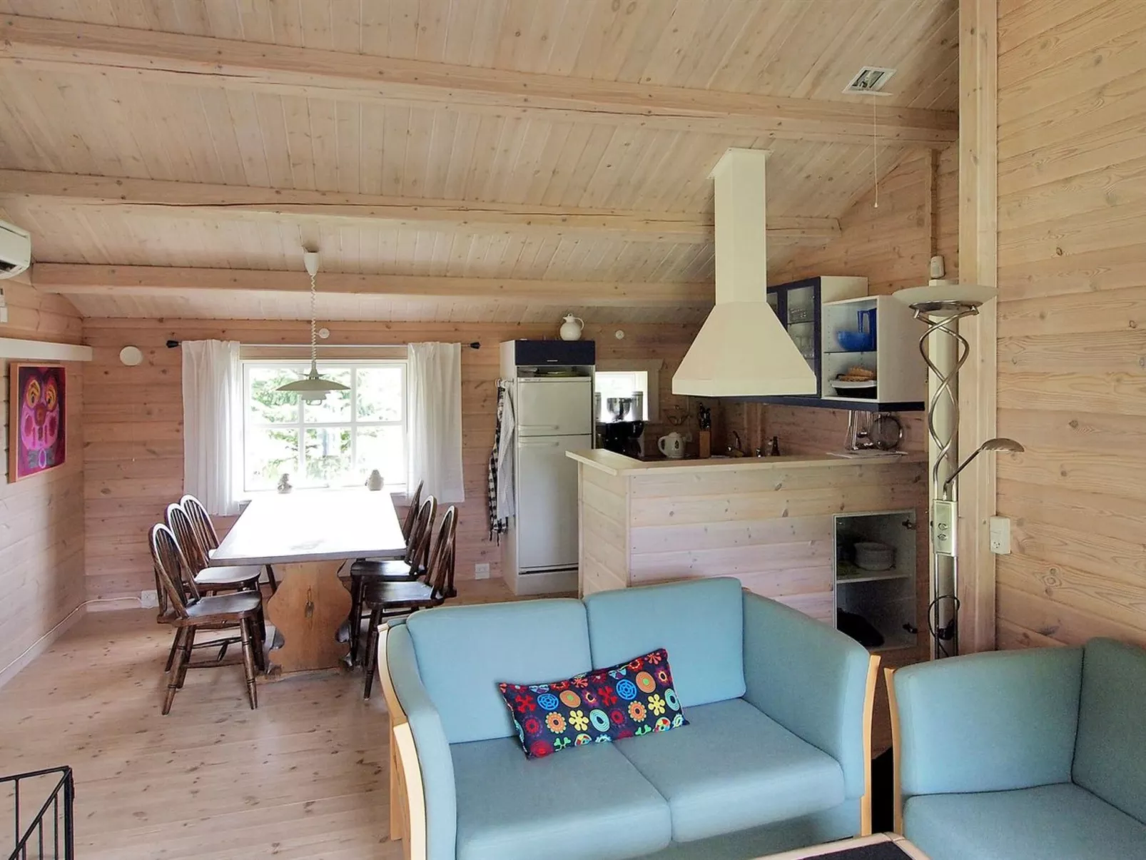 "Lilian" - 600m from the sea-Binnen
