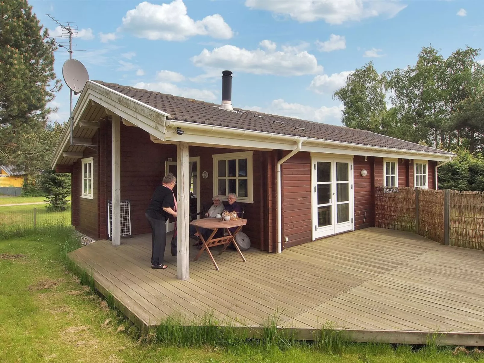 "Lilian" - 600m from the sea-Buiten